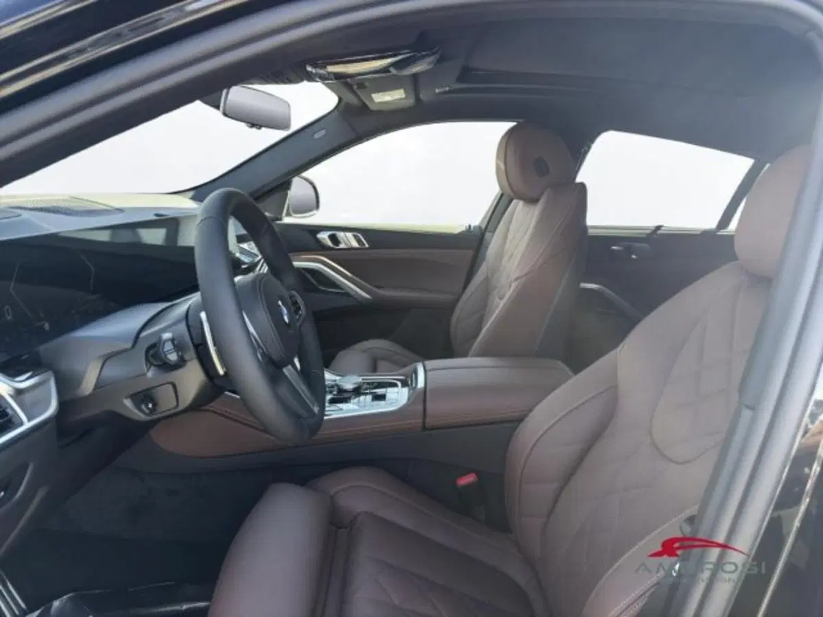 BMW X6 nuova a Perugia (9)
