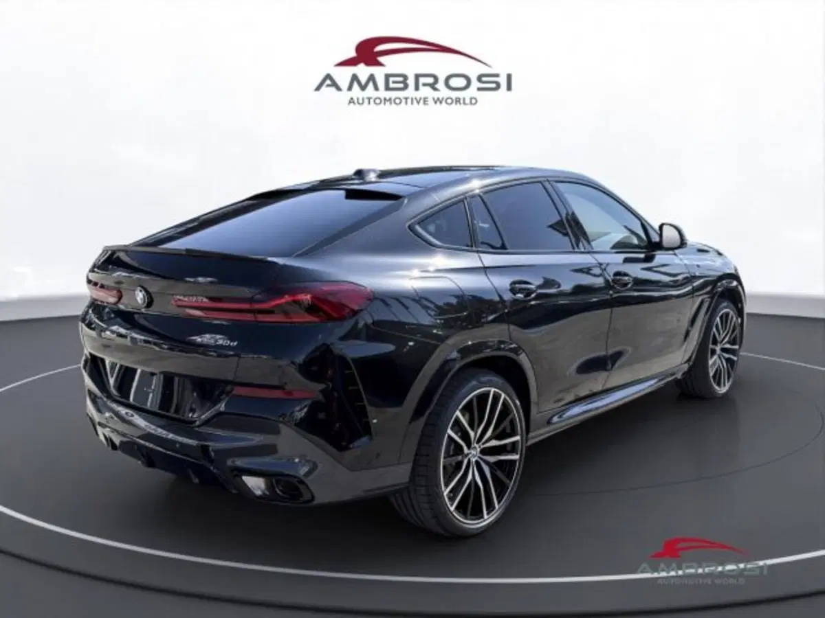 BMW X6 nuova a Perugia (3)