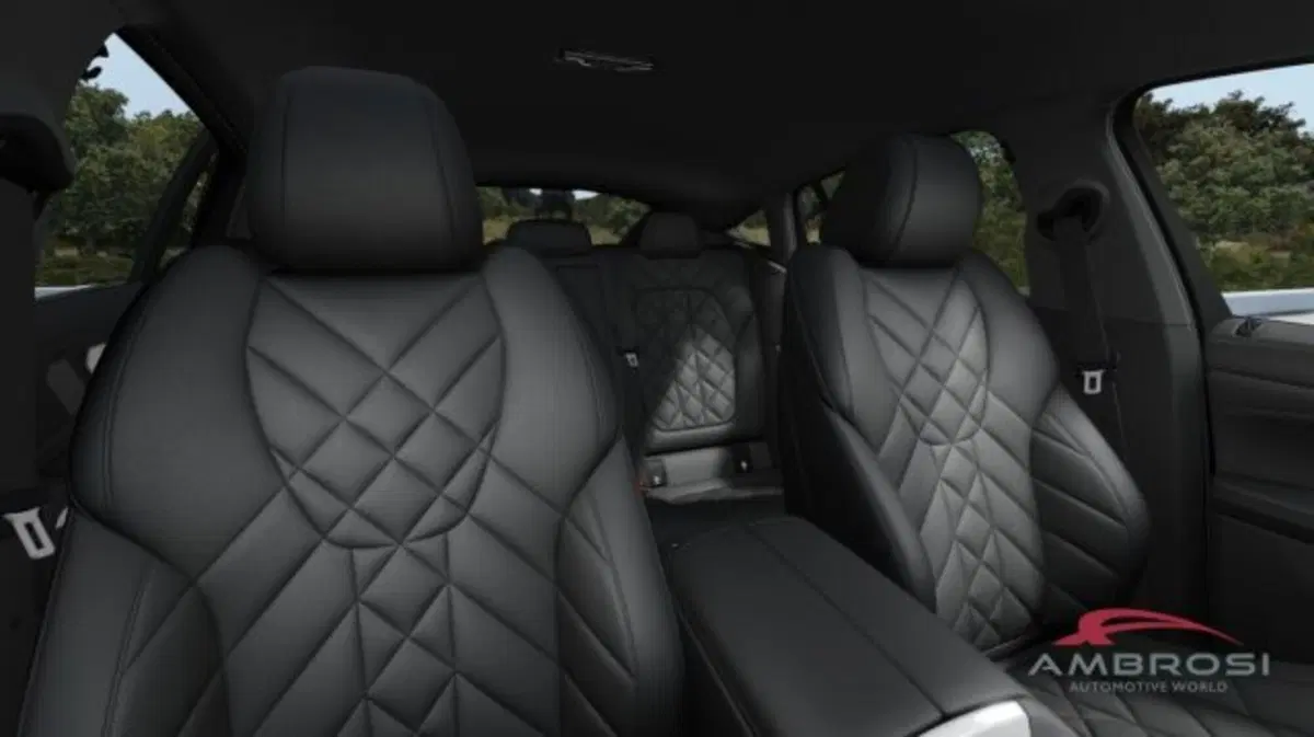 BMW X6 nuova a Perugia (12)