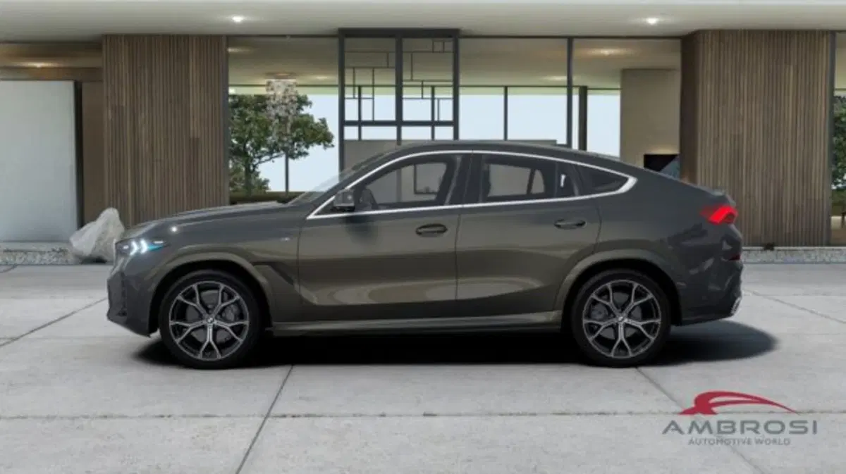 BMW X6 nuova a Perugia (3)