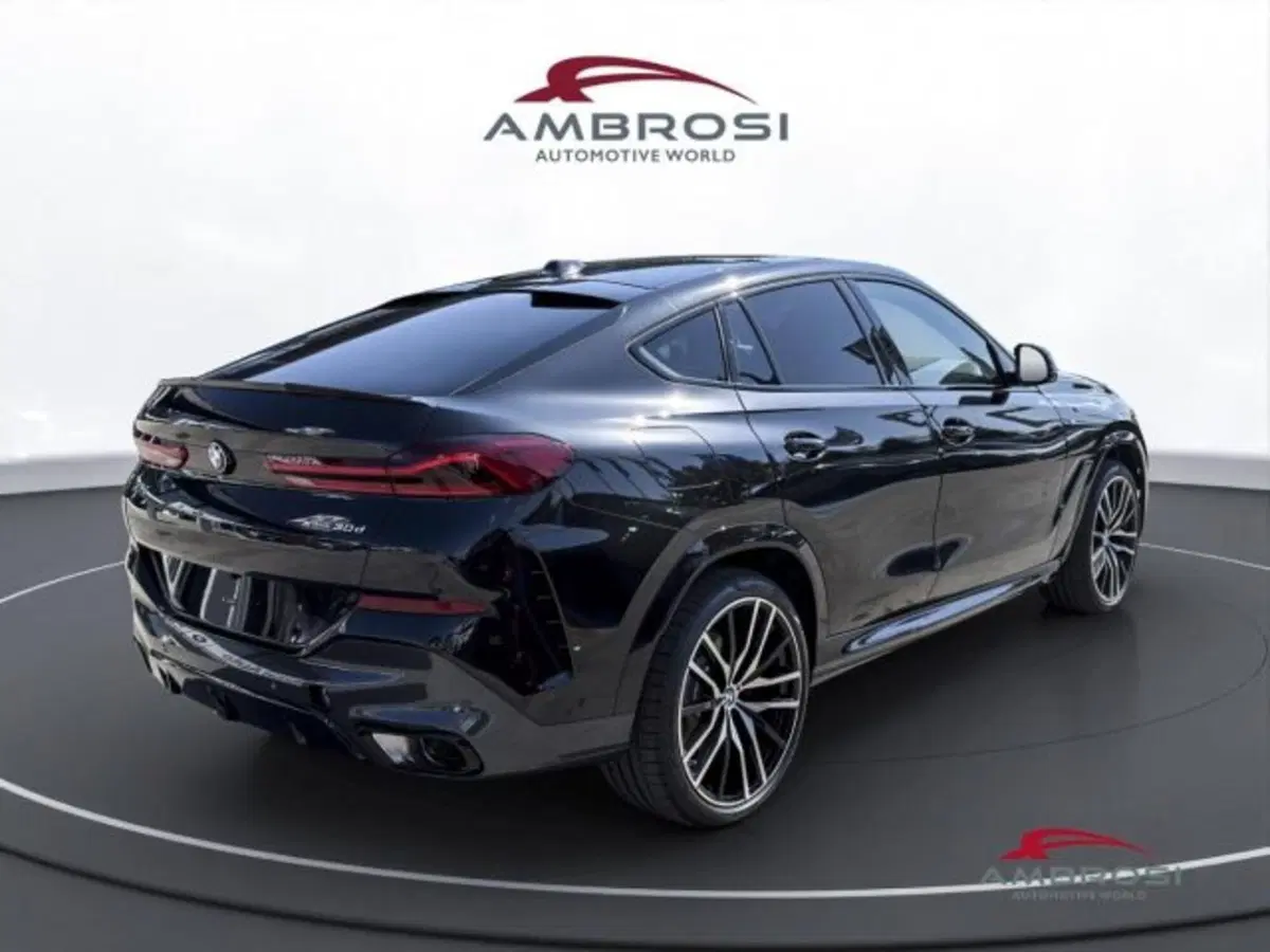 BMW X6 nuova a Perugia (3)