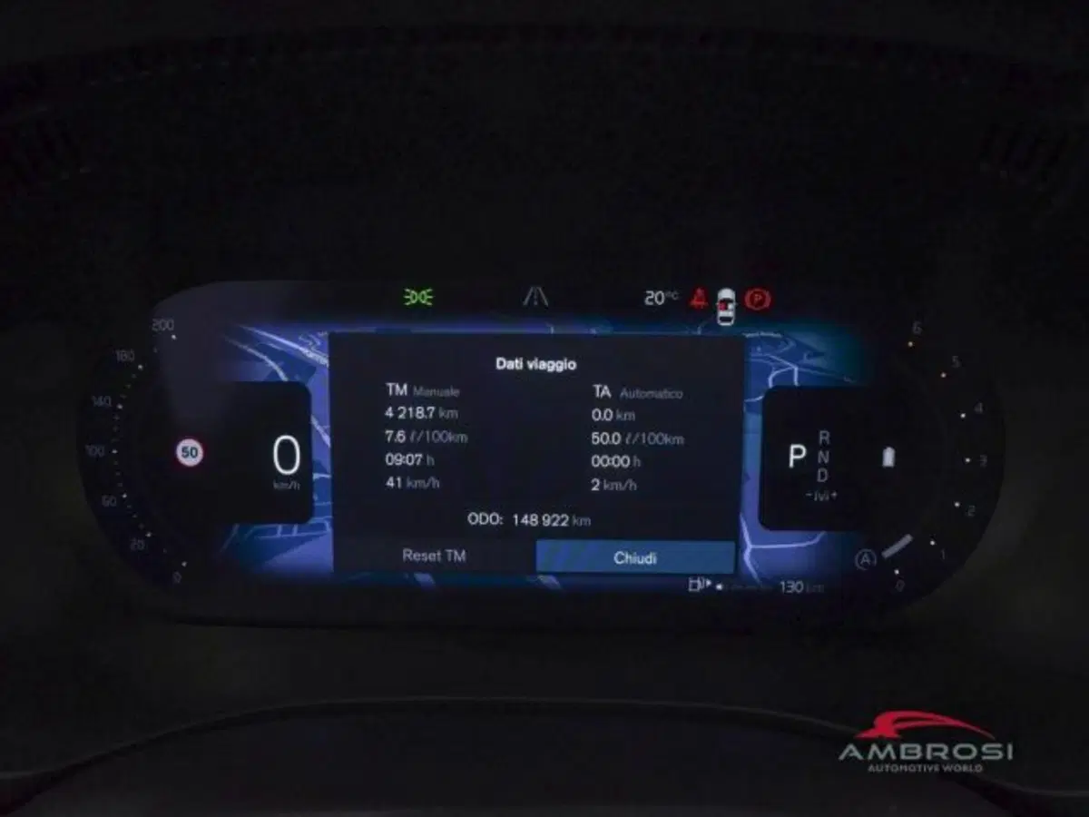 Volvo XC60 usata a Perugia (13)