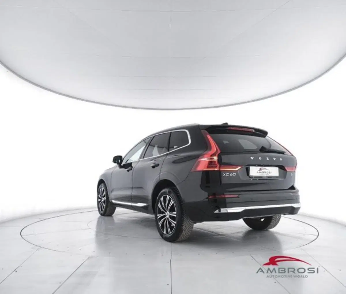 Volvo XC60 usata a Perugia (4)