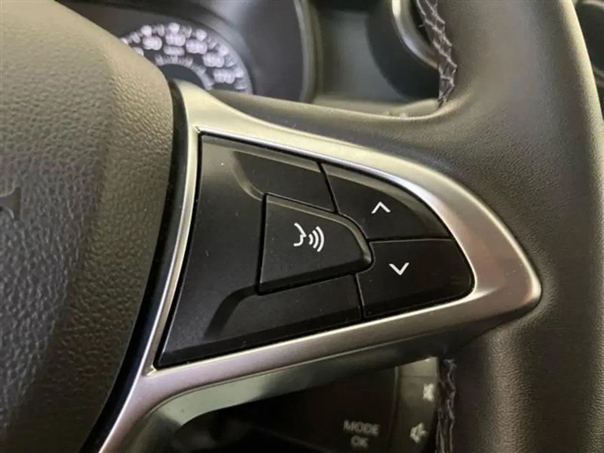 Dacia Duster usata a Como (18)