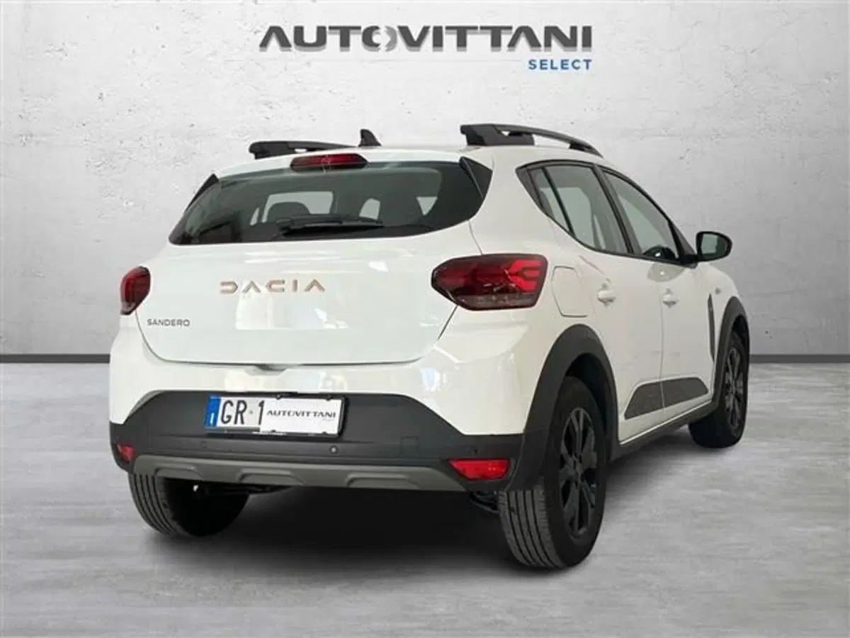 Dacia Sandero Stepway usata a Como (4)