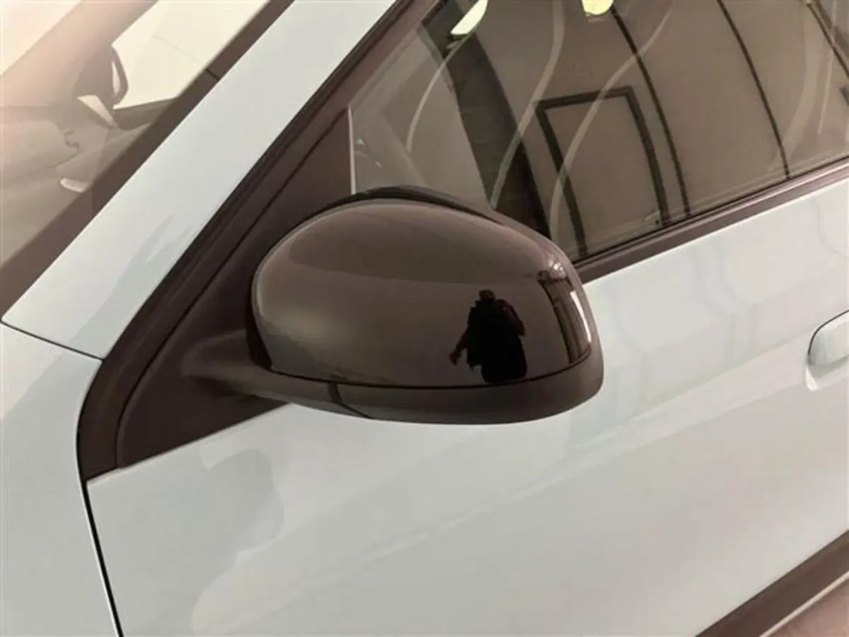 Renault Twingo usata a Como (19)