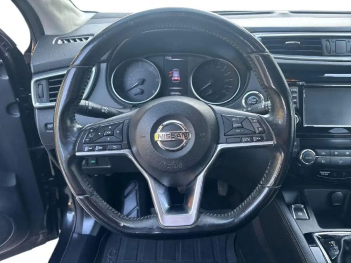 Nissan Qashqai usata a Lecce (12)