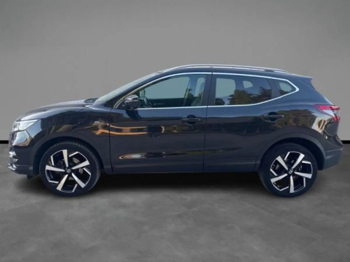Nissan Qashqai usata a Lecce (2)