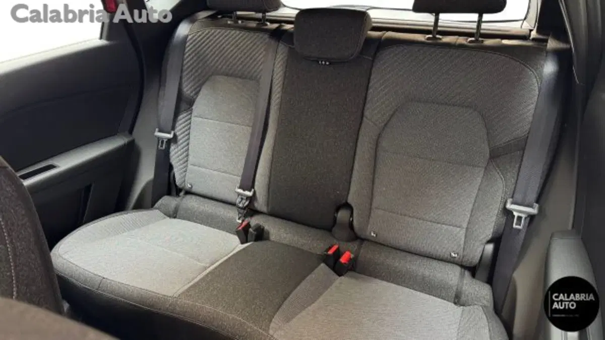 Renault Captur nuova a Reggio Calabria (14)