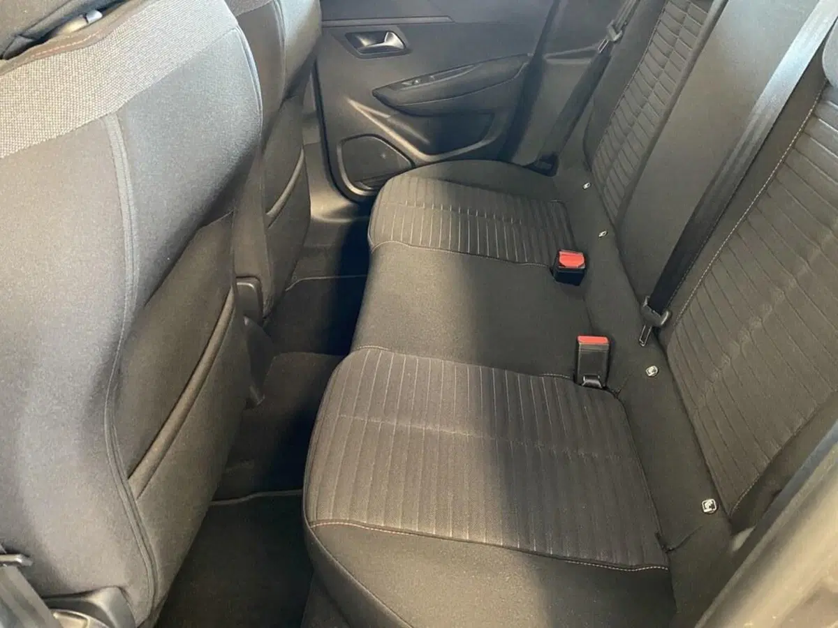 Peugeot 208 usata a Torino (8)