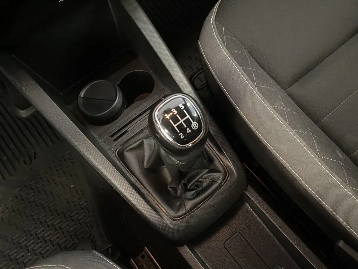 Skoda Fabia usata a Torino (12)