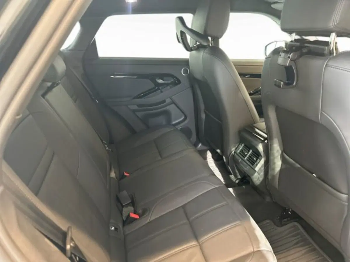 Land Rover Range Rover Evoque nuova a Modena (13)