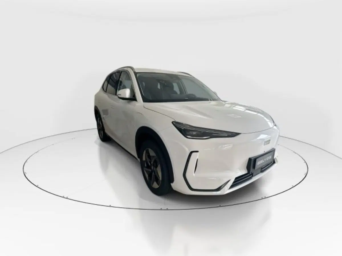 Geely EX5 nuova a Modena (2)