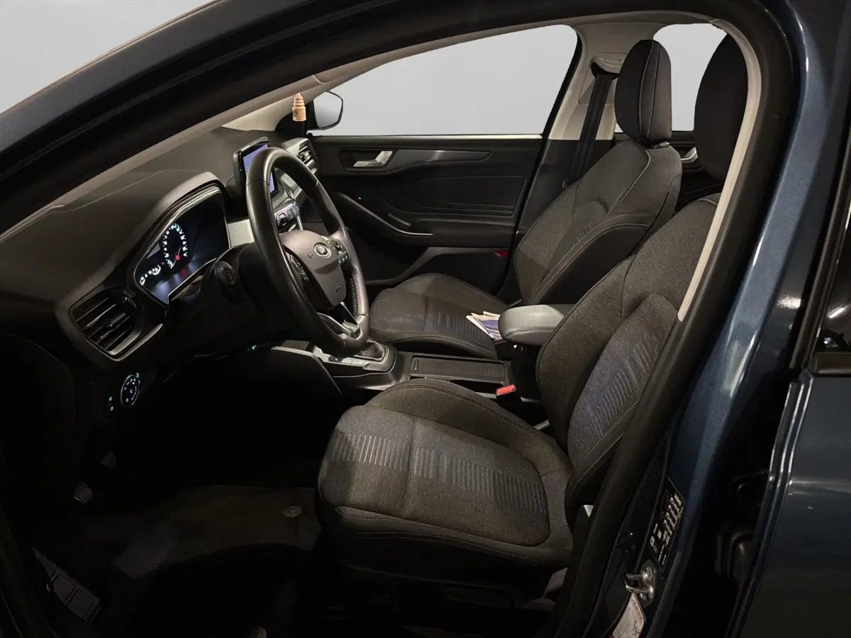 Ford Focus usata a Genova (9)