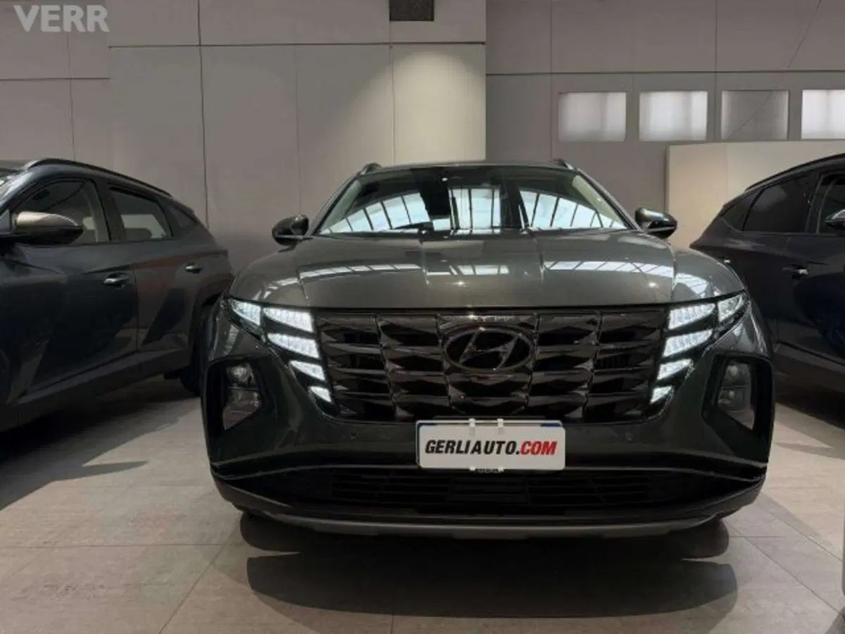 Hyundai Tucson usata a Milano (2)