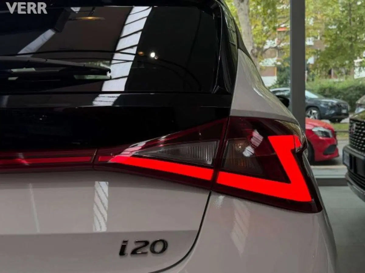 Hyundai i20 usata a Milano (13)