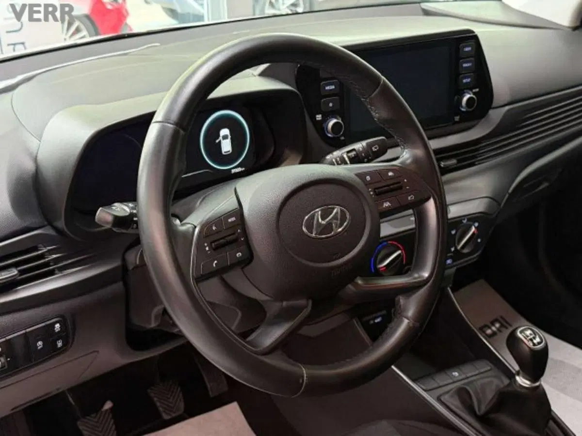 Hyundai i20 usata a Milano (9)