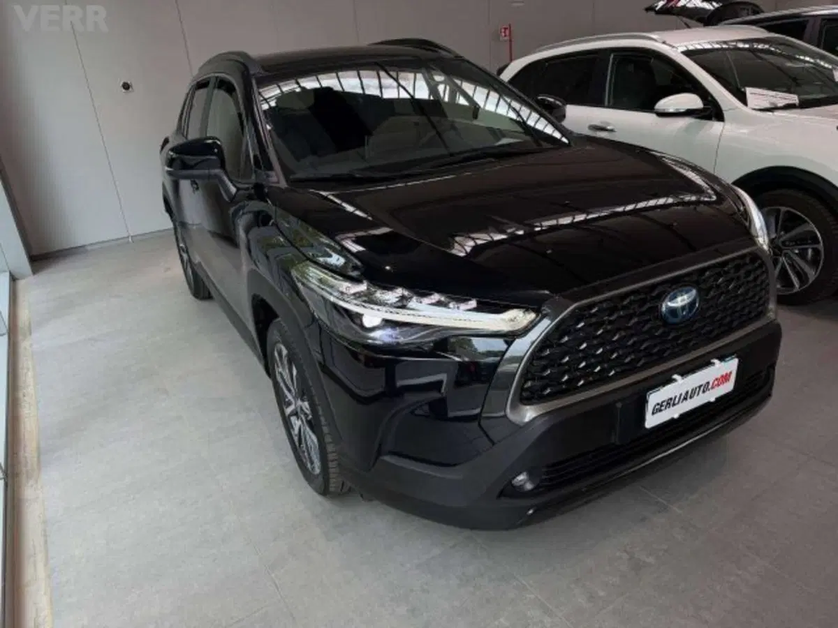 Toyota Corolla Cross Hybrid usata a Milano