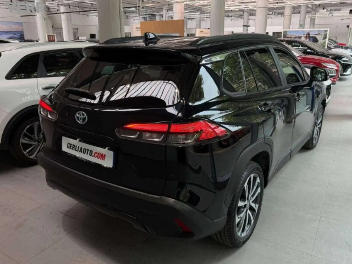 Toyota Corolla Cross Hybrid usata a Milano (3)