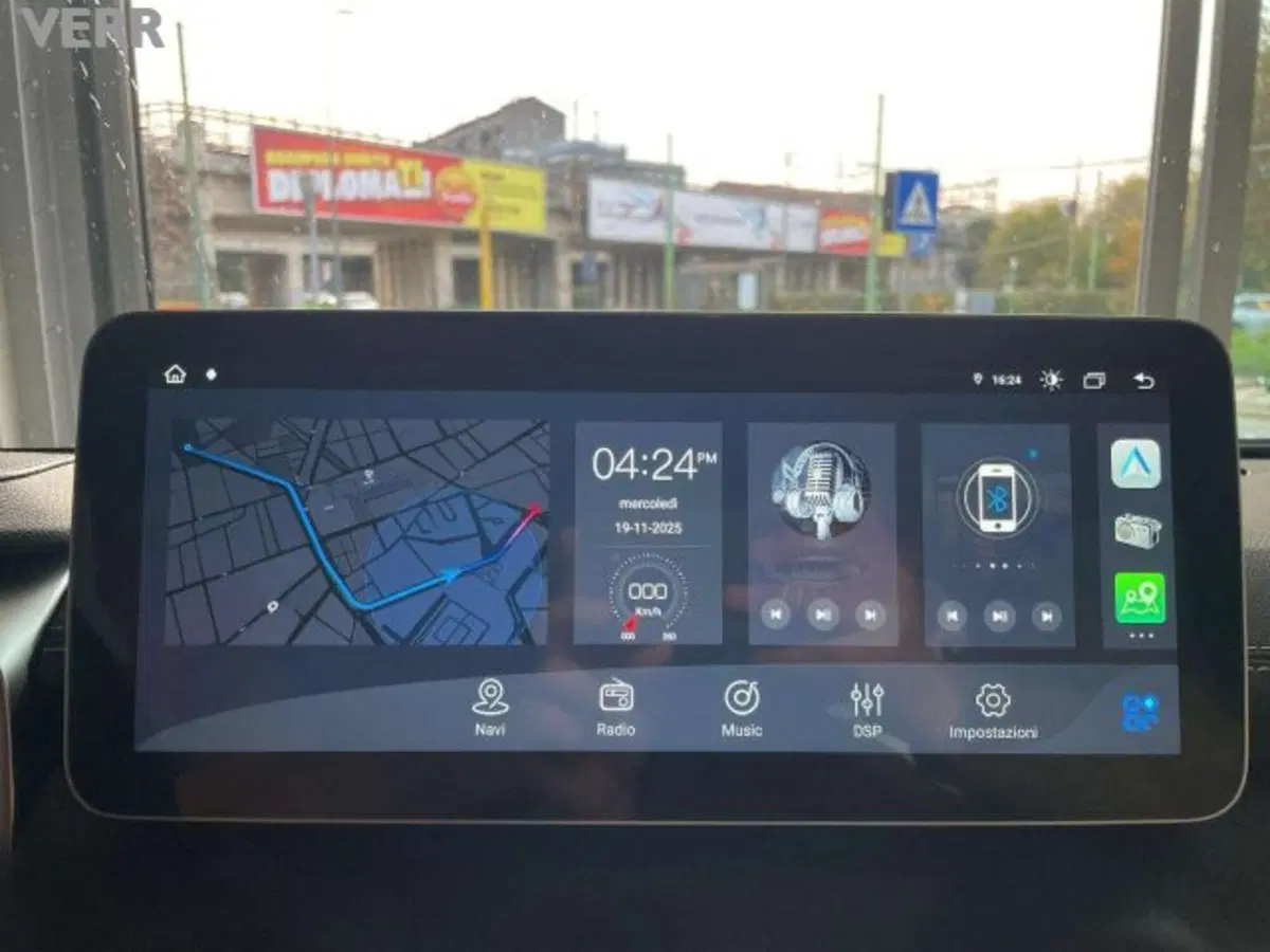 ICH-X K2 nuova a Milano (13)