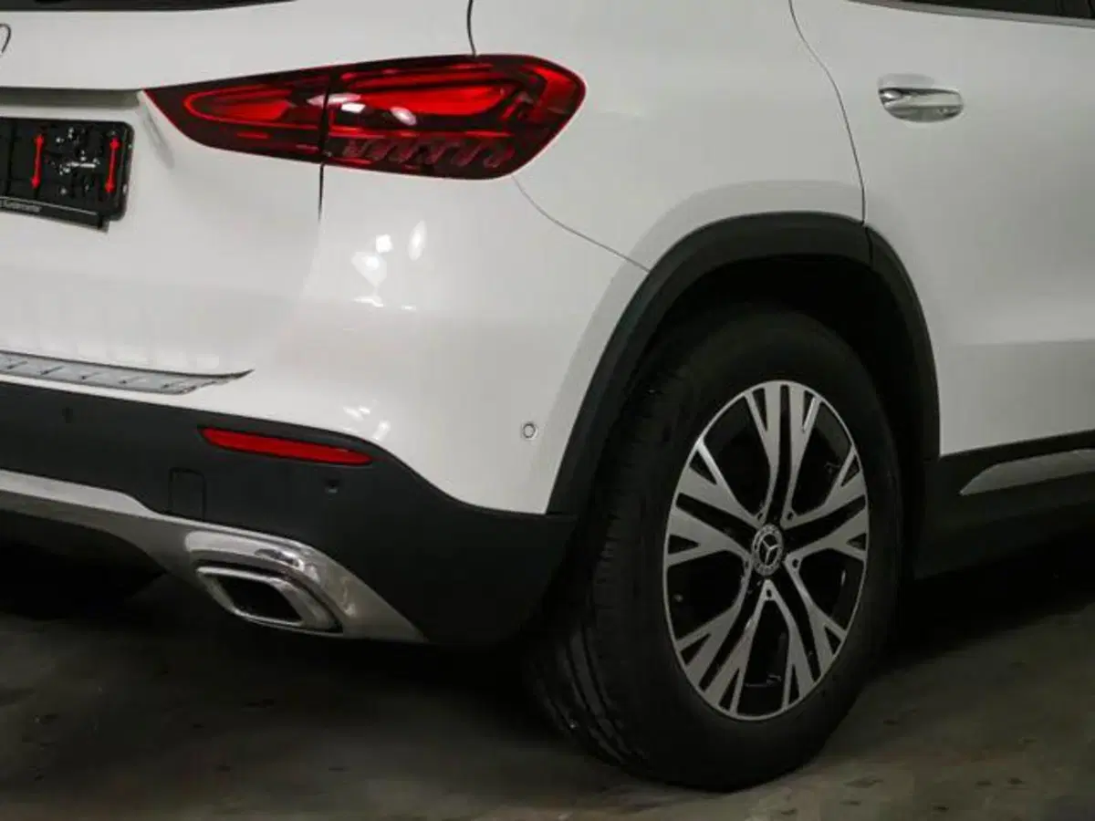 Mercedes-Benz GLA SUV usata a Milano (3)