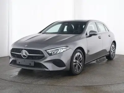 Mercedes-Benz Classe A Sedan 180 Progressive Advanced Plus auto del 2025 usata a Magenta