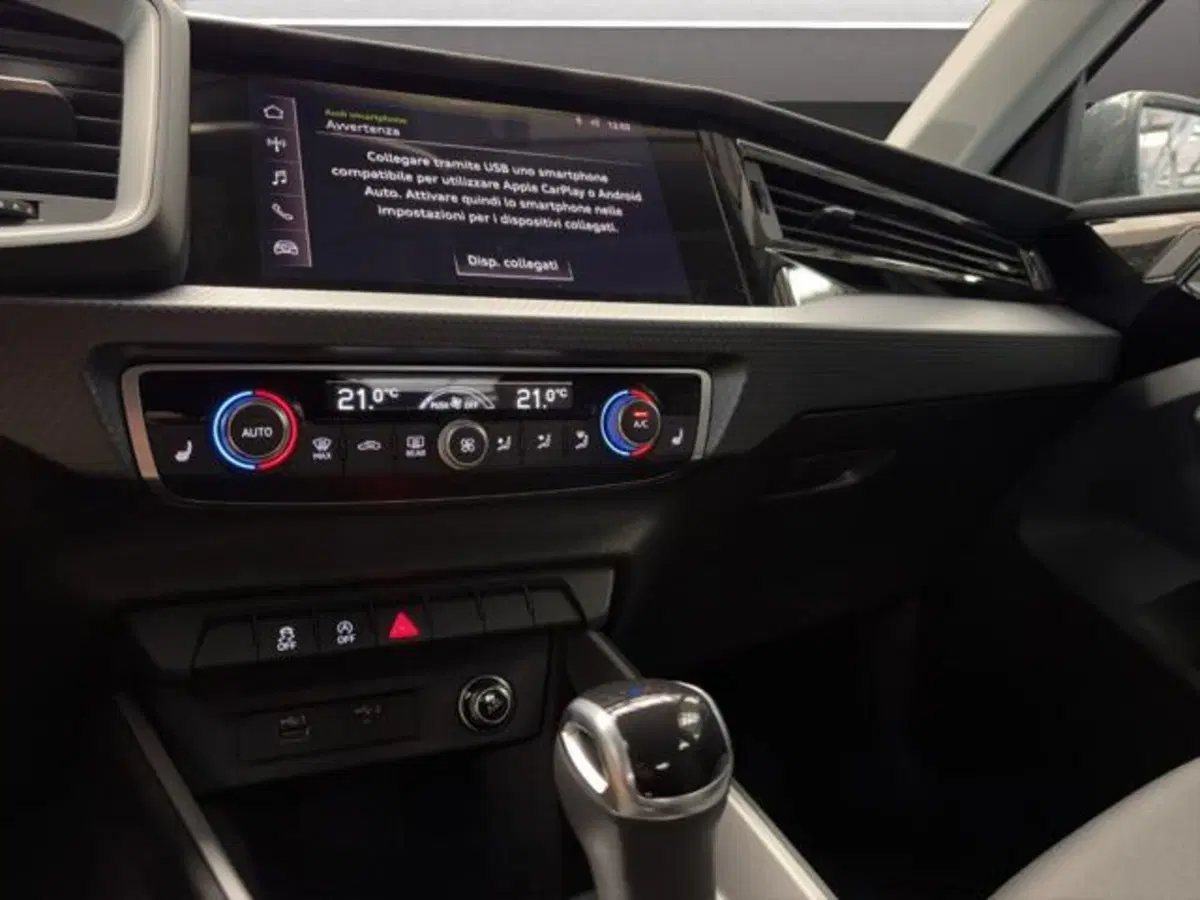 Audi A1 Sportback usata a Milano (12)