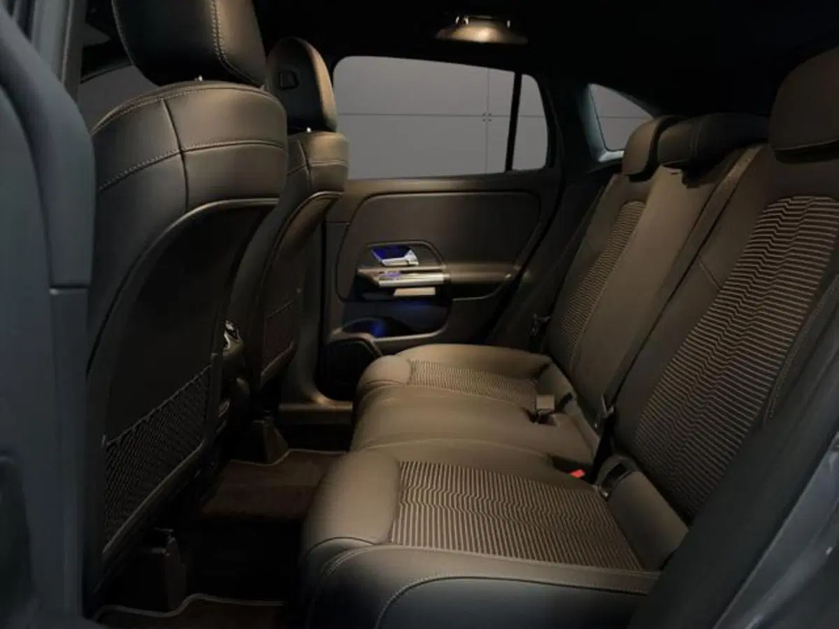 Mercedes-Benz GLA SUV usata a Milano (13)