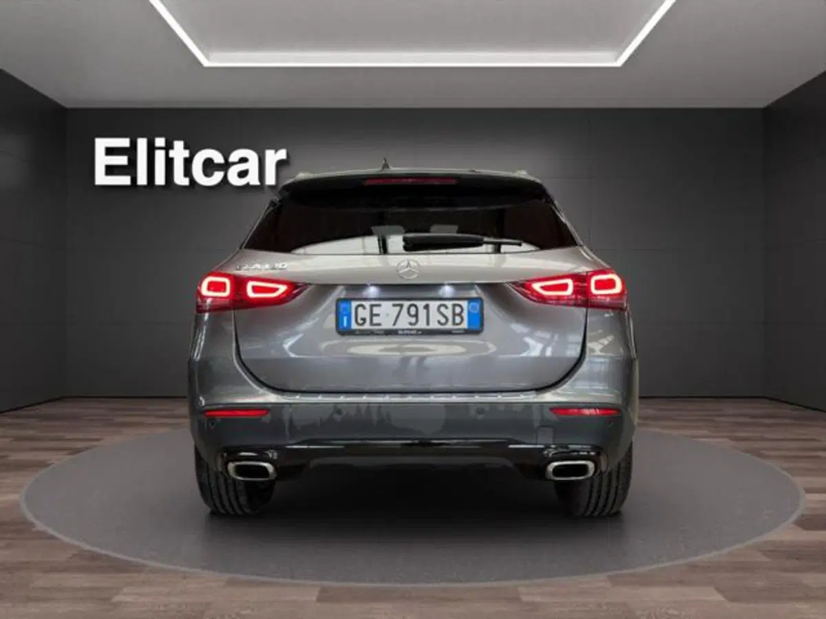 Mercedes-Benz GLA SUV usata a Milano (5)