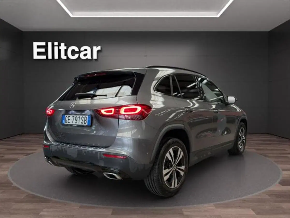Mercedes-Benz GLA SUV usata a Milano (6)
