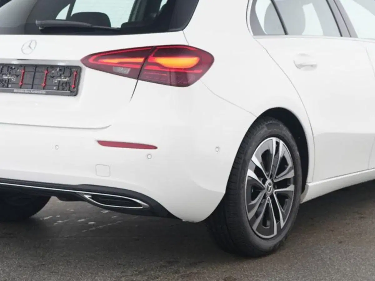 Mercedes-Benz Classe A Sedan usata a Novara (4)