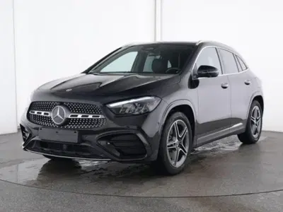 Mercedes-Benz GLA SUV 180 AMG Line Premium auto del 2025 usata a Dormelletto