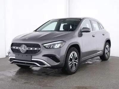 Mercedes-Benz GLA SUV 180 Progressive Advanced Plus auto del 2025 usata a Dormelletto