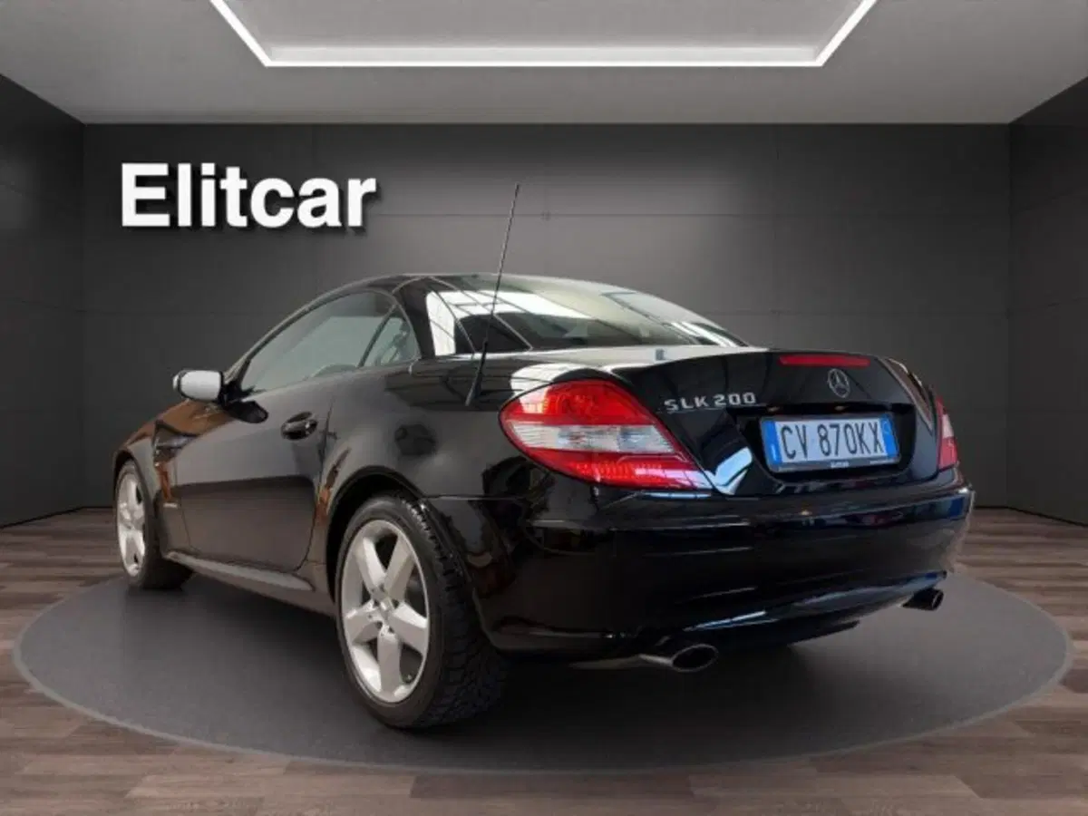 Mercedes-Benz SLK usata a Novara (6)