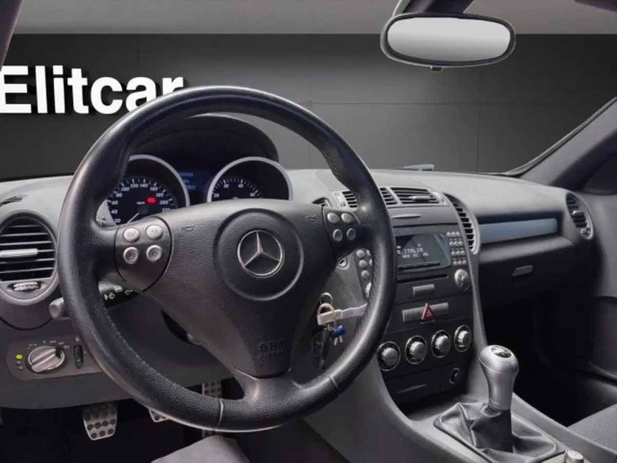 Mercedes-Benz SLK usata a Novara (9)