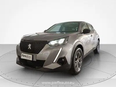 Peugeot 2008 BlueHDi 110 S&S Active Pack del 2022 usata a San Benedetto del Tronto