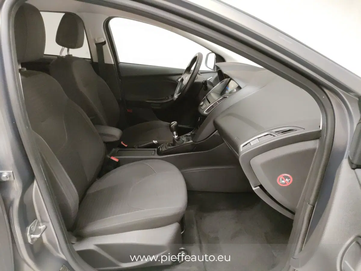 Ford Focus Station Wagon usata a Teramo (15)