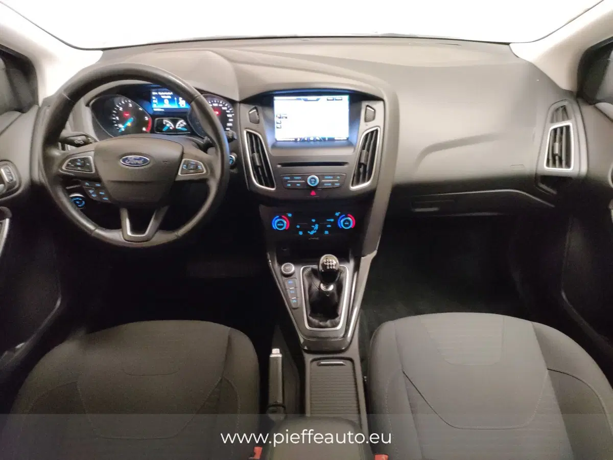 Ford Focus Station Wagon usata a Teramo (16)