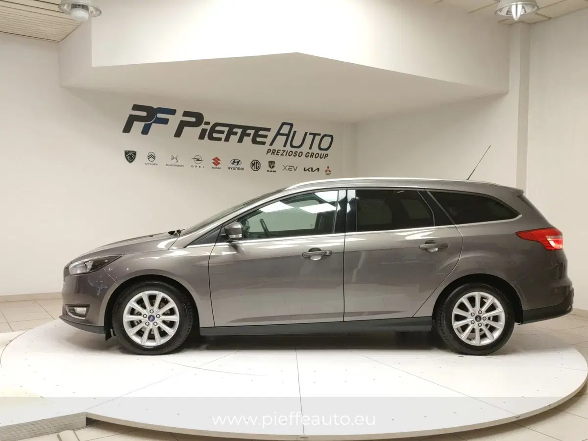 Ford Focus Station Wagon usata a Teramo (2)