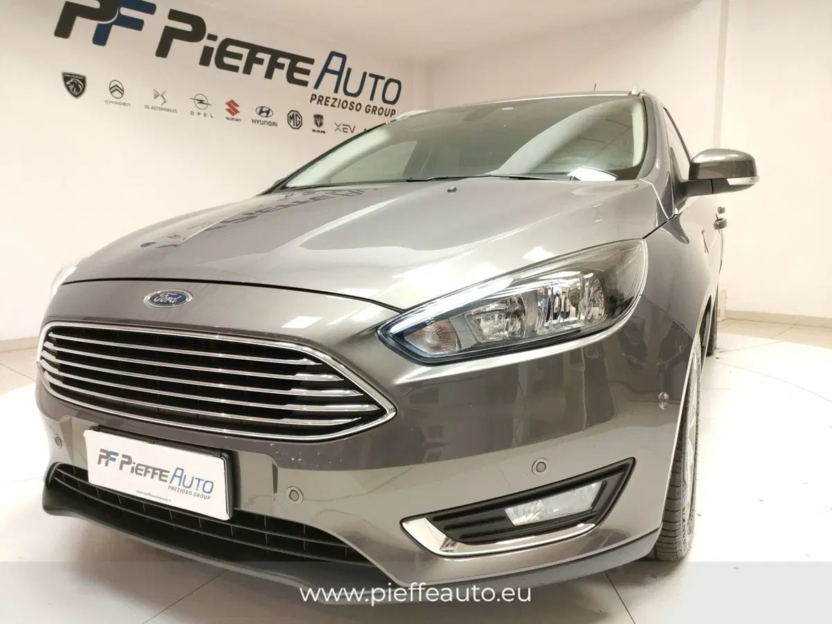 Ford Focus Station Wagon usata a Teramo (8)