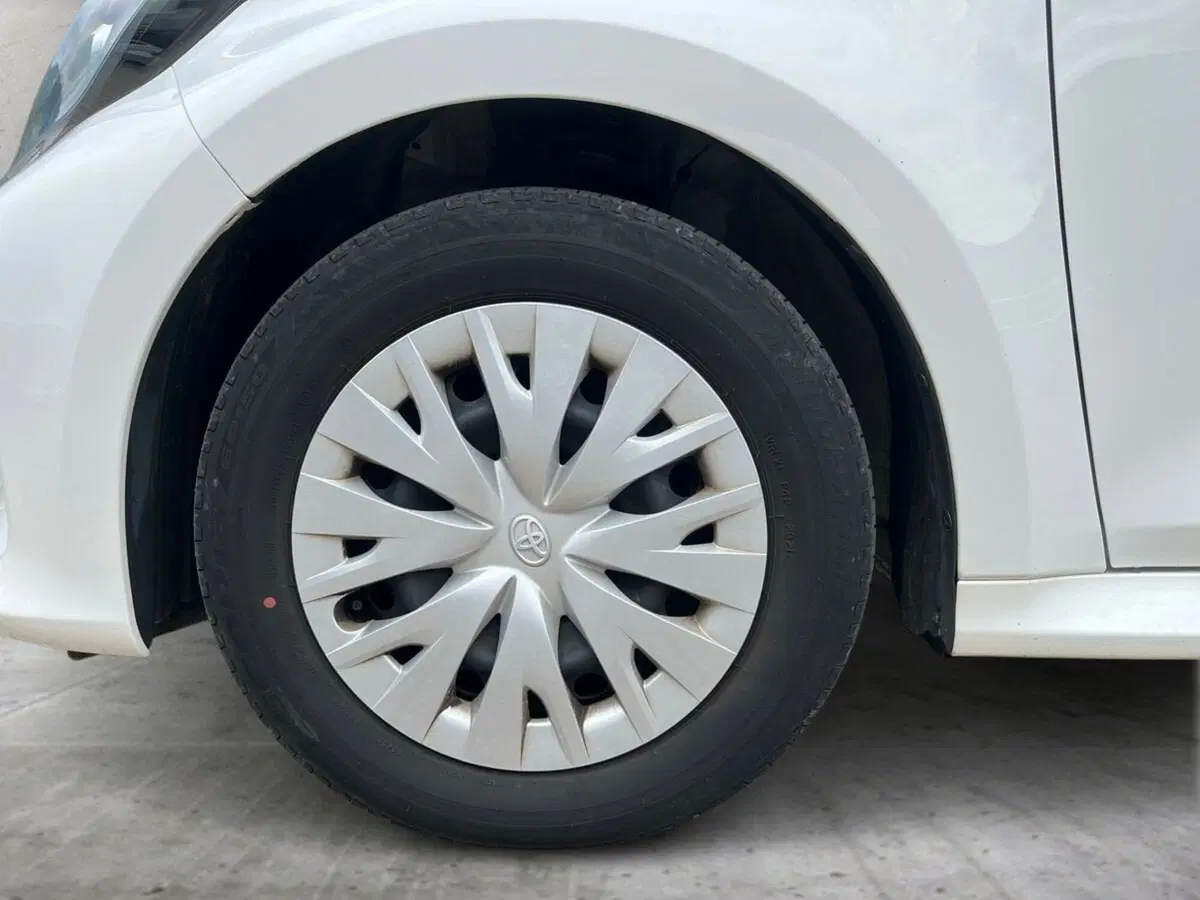 Toyota Yaris usata a Sondrio (14)