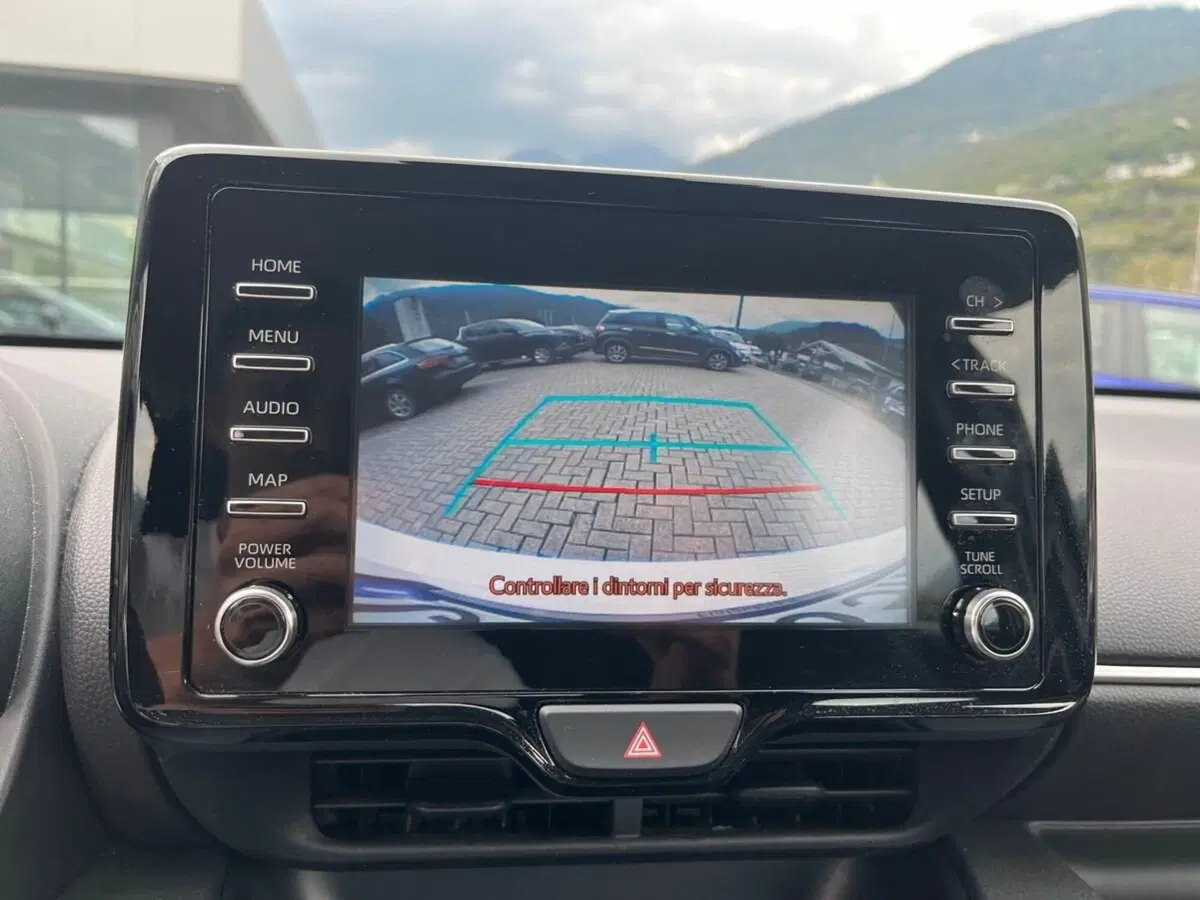 Toyota Yaris usata a Sondrio (15)