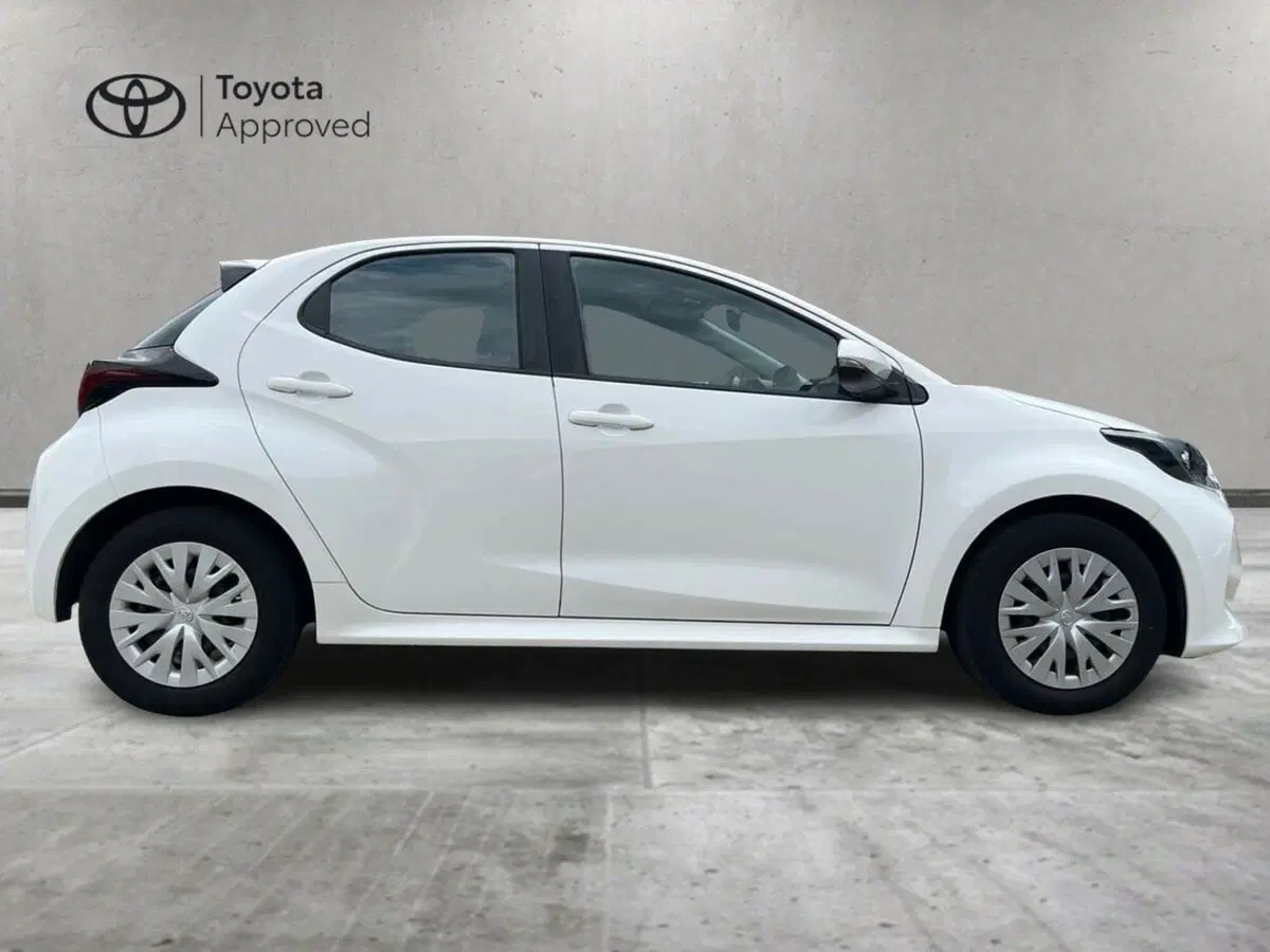 Toyota Yaris usata a Sondrio (4)