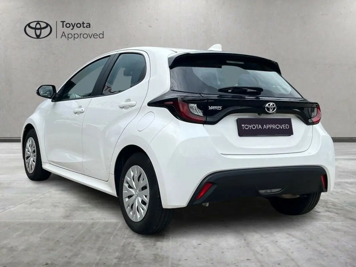 Toyota Yaris usata a Sondrio (5)