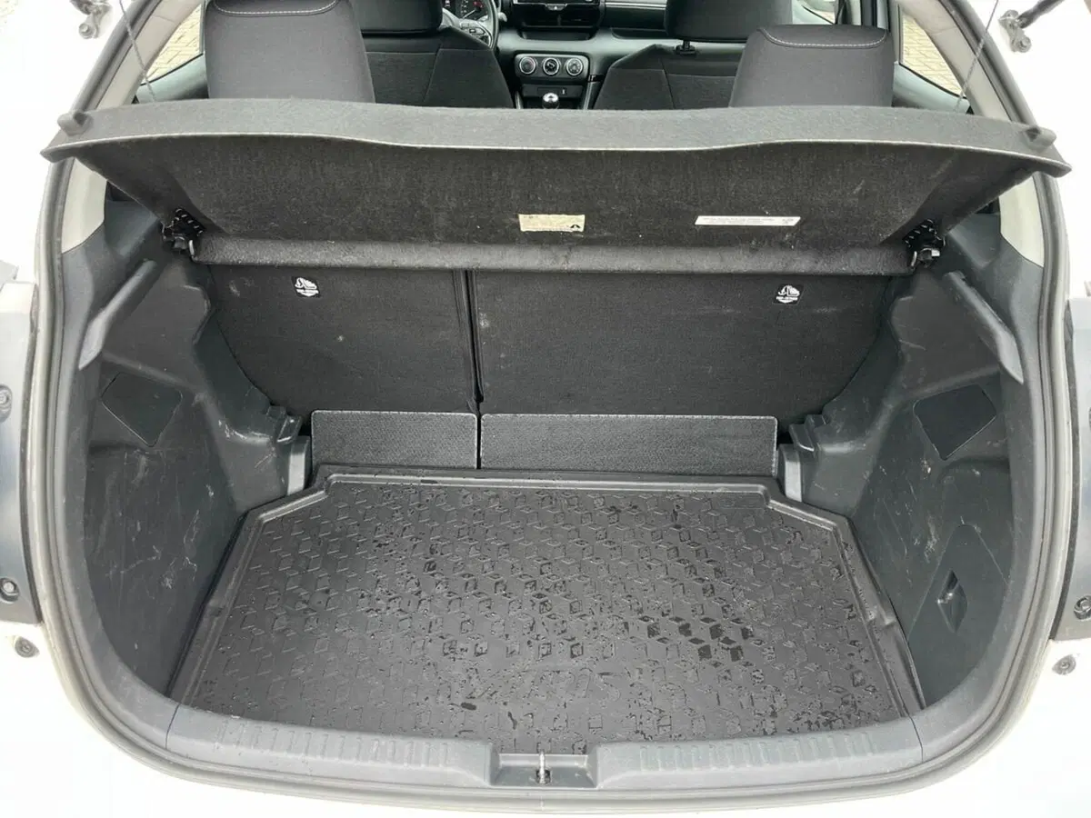 Toyota Yaris usata a Sondrio (6)