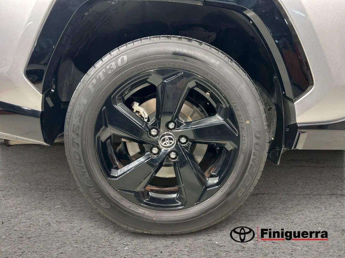 Toyota Rav4 usata a Lecco (5)