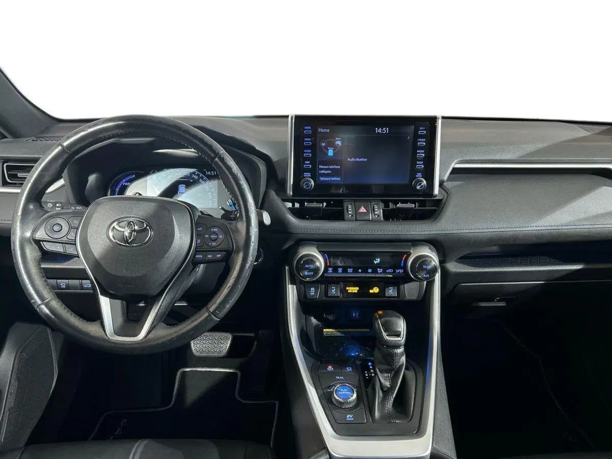 Toyota Rav4 usata a Lecco (6)