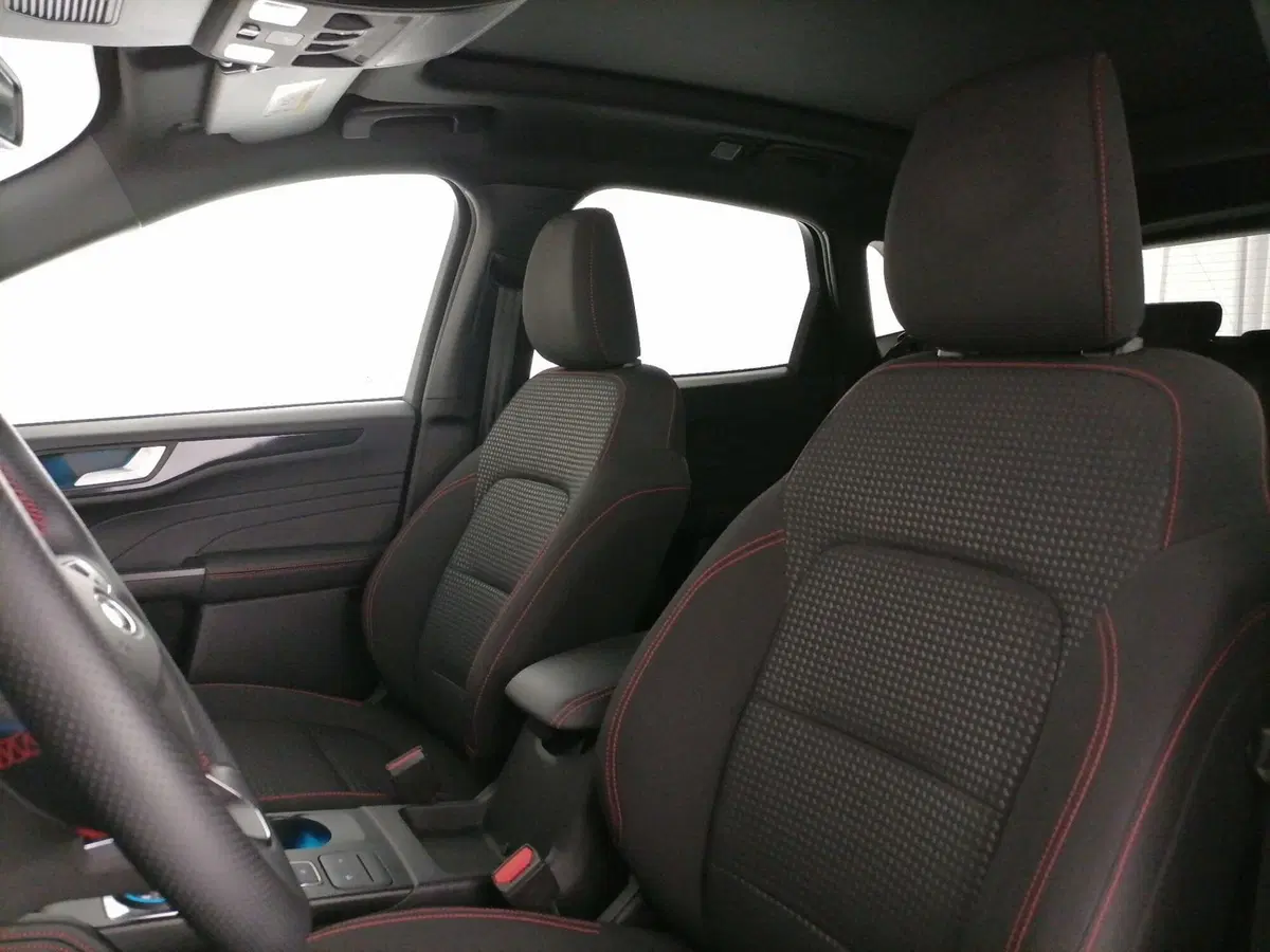 Ford Kuga usata a Roma (13)