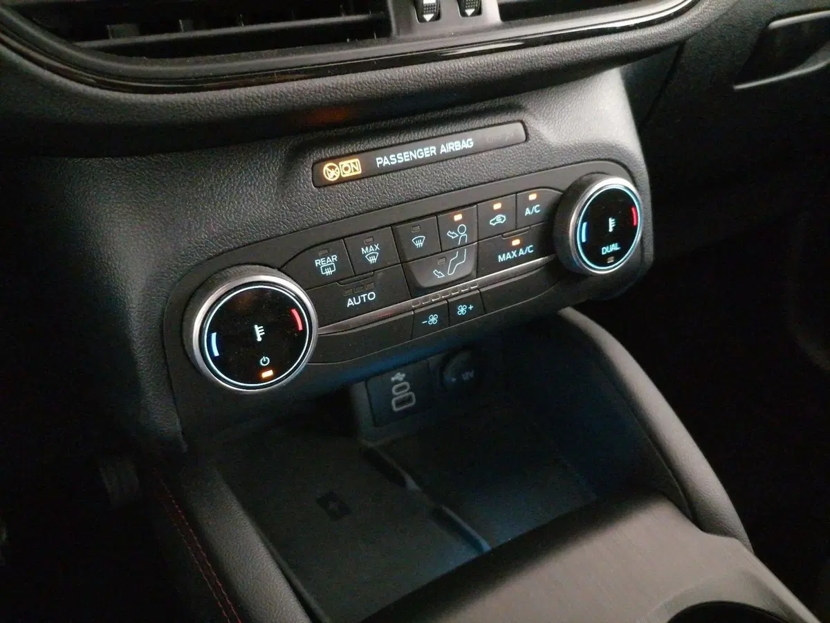 Ford Kuga usata a Roma (15)