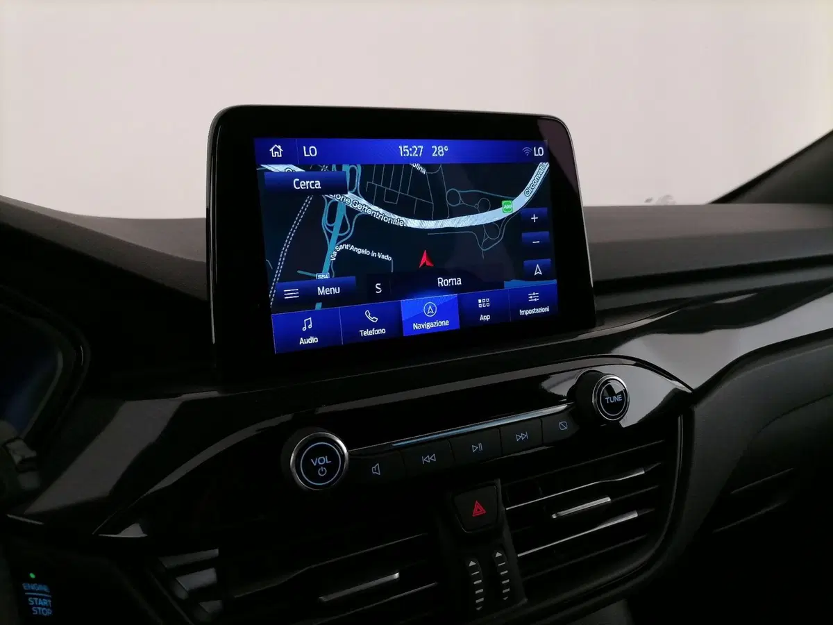 Ford Kuga usata a Roma (17)